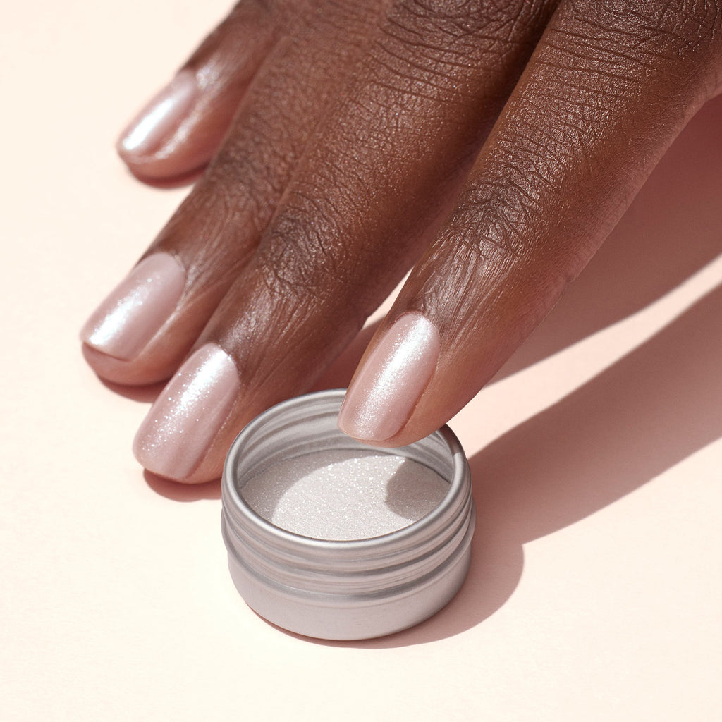 Poudre effet glacé blanc